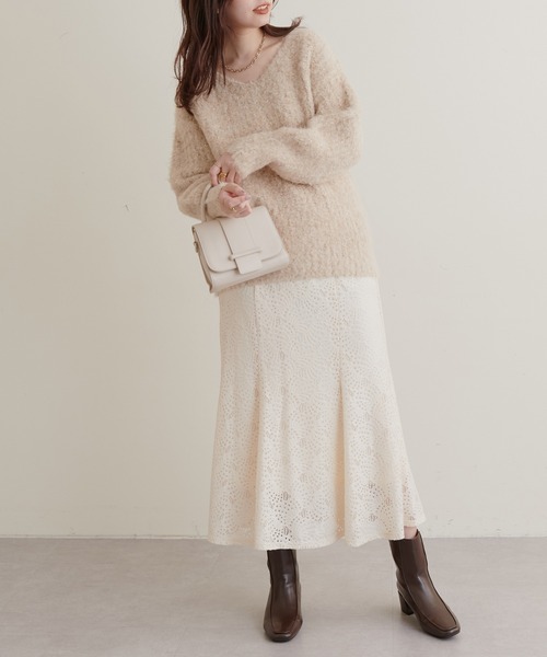 natural couture(ナチュラルクチュール)の「華やか主役アイテム-アイレットリーフレーススカート(スカート・レディース・サックスブルー/ブラック/アイボリー・FREE)」の13枚目の写真