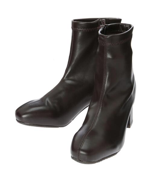 Samansa Mos2 blue（サマンサモスモスブルー）の「太ヒールストレッチショートブーツ（ブーツ・レディース・ブラック/ダークブラウン・MEDIUM/LARGE）」の14枚目の写真