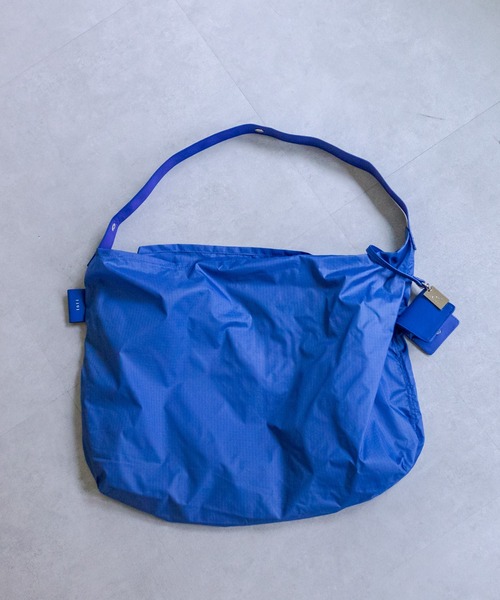 loti(ロティ)の「loti ナイロンエコBAGトート(ショルダーバッグ・レディース・ブラック/オフホワイト/ブルー・FREE)」の13枚目の写真