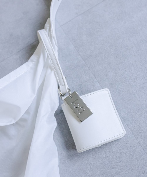 loti(ロティ)の「loti ナイロンエコBAGトート(ショルダーバッグ・レディース・ブラック/オフホワイト/ブルー・FREE)」の15枚目の写真