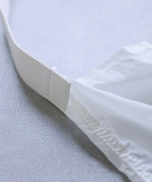 loti(ロティ)の「loti ナイロンエコBAGトート(ショルダーバッグ・レディース・ブラック/オフホワイト/ブルー・FREE)」の16枚目の写真