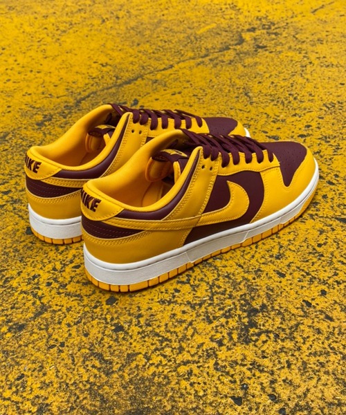 NIKE（ナイキ）の「DUNK LOW RETRO（スニーカー・メンズ・イエロー系その他・25.5cm/29.0cm）」の2枚目の写真