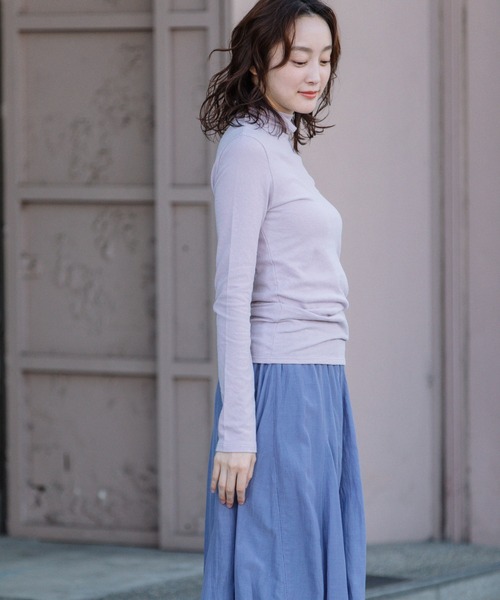 Munich（ミューニック）の「ツイストクレープジャージタートルネックプルオーバー（Tシャツ/カットソー・レディース・ホワイト/ブラック/ブラック×ホワイト/ブルー系その他/ラベンダー・FREE）」の10枚目の写真