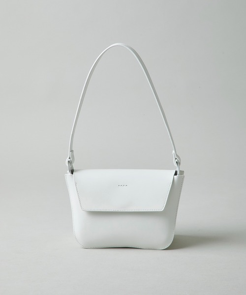 YAHKI（ヤーキ）の「【YAHKI/ヤーキ】YH-535/ショルダーバッグ（ショルダーバッグ・レディース・ホワイト/レッド/ベージュ/ブラック・FREE）」の5枚目の写真