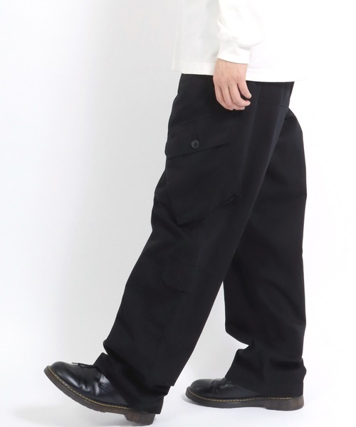 MARUKAWA(マルカワ)の「MRU/エムアールユー ツイル 8ポケット ワイドカーゴパンツ 大きいサイズ(2L,3L,4L,5L)(カーゴパンツ・メンズ・カーキ/ブラック/ベージュ・5L/2L/3L/4L)」の21枚目の写真
