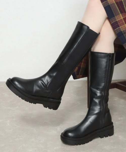 LibertyDoll(リバティードール)の「LibertyDoll/+5cm 軽量厚底 スクエアトラックソールロングブーツ(9090/9091)(ブーツ・レディース・ブラック系2/ダークブラウン系2/ホワイト系1/ブラック系1/アイボリー系1/アイボリー系2/ホワイト系2/ダークブラウン系1・M/S/42/40/L/LL/44/SS/41/43)」の10枚目の写真