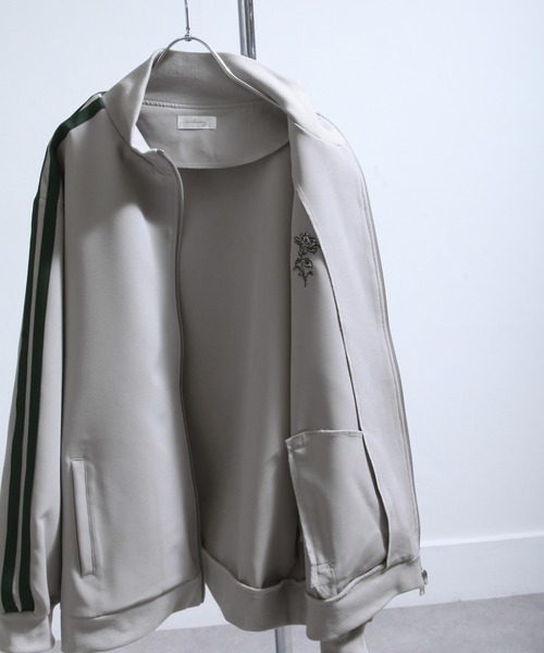 NILWAY（ニルウェイ）の「花刺繍配色ライン トラックジャケット（ジャージ・メンズ・チャコール/ライトグレー系/ブラウン/ライトグレー系1/アイボリー・LARGE/MEDIUM）」の18枚目の写真
