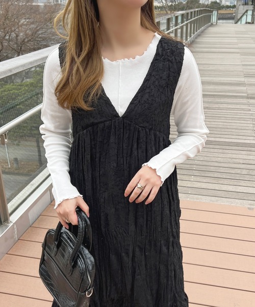 apres jour（アプレジュール）の「シアージャガードクリンクルキャミワンピース【ZOZOTOWN限定アイテム】（ワンピース・レディース・ピンク/アイボリー/ブラック/サックスブルー・X-LARGE/フリー）」の16枚目の写真