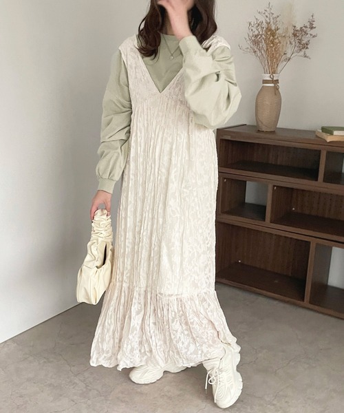 apres jour（アプレジュール）の「シアージャガードクリンクルキャミワンピース【ZOZOTOWN限定アイテム】（ワンピース・レディース・ピンク/アイボリー/ブラック/サックスブルー・X-LARGE/フリー）」の6枚目の写真