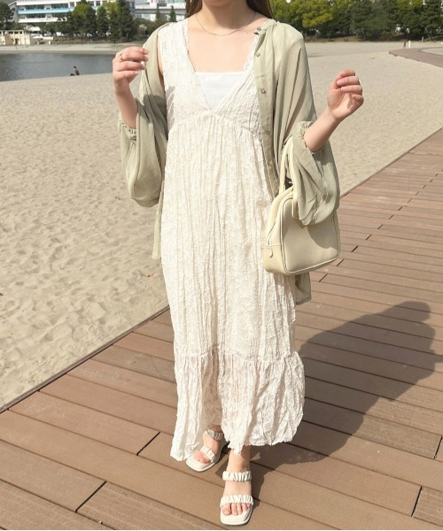 apres jour（アプレジュール）の「シアージャガードクリンクルキャミワンピース【ZOZOTOWN限定アイテム】（ワンピース・レディース・ピンク/アイボリー/ブラック/サックスブルー・X-LARGE/フリー）」の10枚目の写真