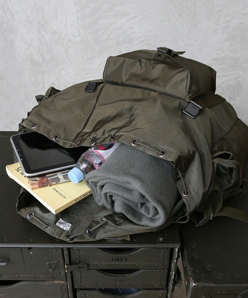 MILITARY(ミリタリー)の「実物 新品 デッドストック オーストリア軍 WATER REPELLENT バックパック(バックパック/リュック・メンズ・オリーブ・ONE SIZE)」の13枚目の写真