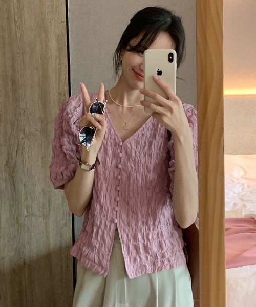 me+em select(ミームセレクト)の「ミニボタンパフスリーブシャーリングブラウス(Tシャツ/カットソー・レディース・ピンク/ベージュ/グリーン・FREE)」の12枚目の写真