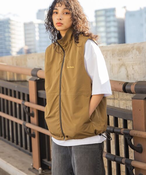 BEN DAVIS（ベンデイビス）の「【BEN DAVIS(ベンデイビス)】REVERSIBLE STAND COLLAR VEST / リバーシブル スタンドカラー ワッペン ベスト（ベスト・メンズ・カーキ/ブルー系その他/チャコール・MEDIUM/LARGE/X-LARGE）」の13枚目の写真