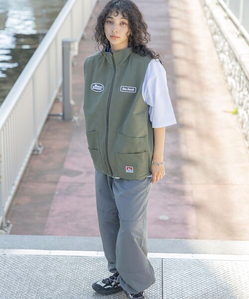 BEN DAVIS（ベンデイビス）の「【BEN DAVIS(ベンデイビス)】REVERSIBLE STAND COLLAR VEST / リバーシブル スタンドカラー ワッペン ベスト（ベスト・メンズ・カーキ/ブルー系その他/チャコール・MEDIUM/LARGE/X-LARGE）」の14枚目の写真