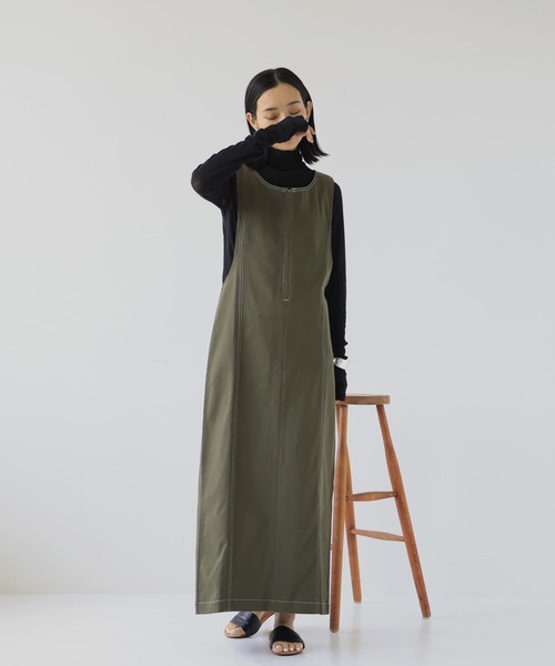 hellam（へラム）の「ステッチ配色ジャンスカ（ジャンパースカート・レディース・ブラック/カーキ/グレー・FREE）」の9枚目の写真