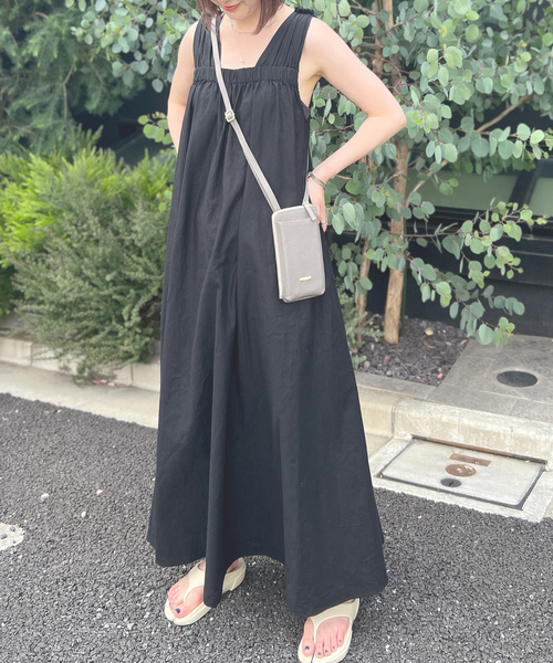 Rouge vif Anna（ルージュヴィフアンナ）の「麻混スクエアネックワンピース（ワンピース・レディース・ブラック/ベージュ・フリー）」の11枚目の写真