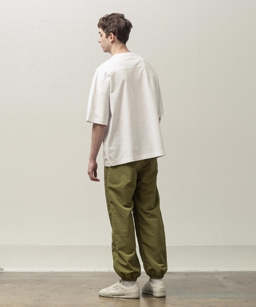 SLICK（スリック）の「ドロップショルダープリントTシャツ(Perspective)（Tシャツ/カットソー・メンズ・ホワイト/ブラック・1/2/3）」の6枚目の写真