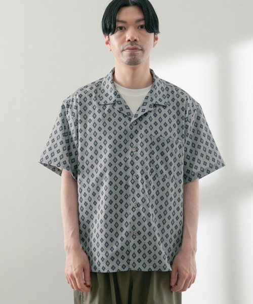ITEMS URBANRESEARCH（アイテムズ アーバンリサーチ）の「小紋プリント オープンカラー半袖シャツ（シャツ/ブラウス・メンズ・オフホワイト/ネイビー/グレー系その他・MEDIUM/LARGE）」の16枚目の写真