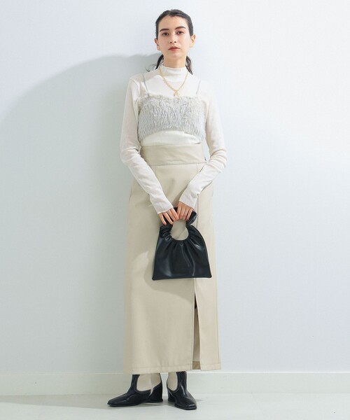 Ray BEAMS（レイビームス）の「HELOYSE / トースト ポリウレタン スモール バッグ（トートバッグ・レディース・ブラック/ブラウン・ONE SIZE）」の4枚目の写真