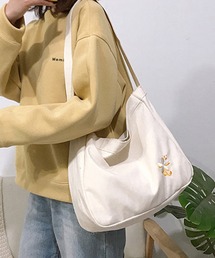 STYLEBLOCK（スタイルブロック）の「ワンポイント花柄刺繍キャンバスショルダーバッグ（ショルダーバッグ）」