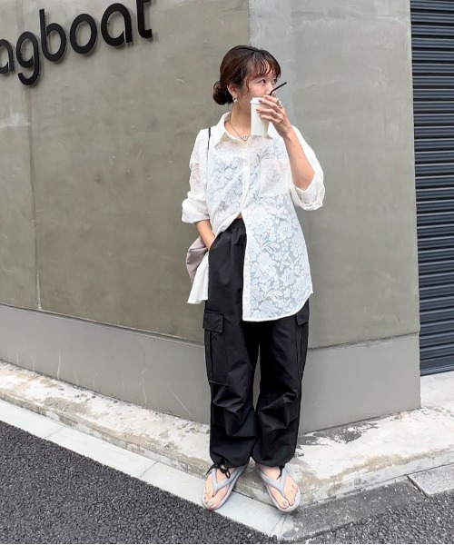 feepur（フェピュール）の「レースルーズシャツ（シャツ/ブラウス・レディース・アイボリー/ブラック・MEDIUM）」の21枚目の写真