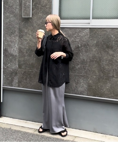 feepur（フェピュール）の「レースルーズシャツ（シャツ/ブラウス・レディース・アイボリー/ブラック・MEDIUM）」の7枚目の写真