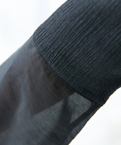 miclat（ミクラ）の「大きいサイズ　袖シアー切替ぷくぷくブラウス　miclat（シャツ/ブラウス・レディース・ブラック/イエロー系・L/LL/3L/4L/5L）」の17枚目の写真