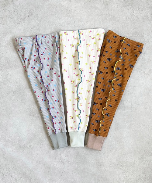 HOGAN RANCH WEAR（ホーガンランチウエア）の「フラワーワッフルメローレギンス（80～150cm）（レギンス/スパッツ・キッズ・オフホワイト/ブラウン/グレー・80/90/100/110/120/130/140/150）」の4枚目の写真