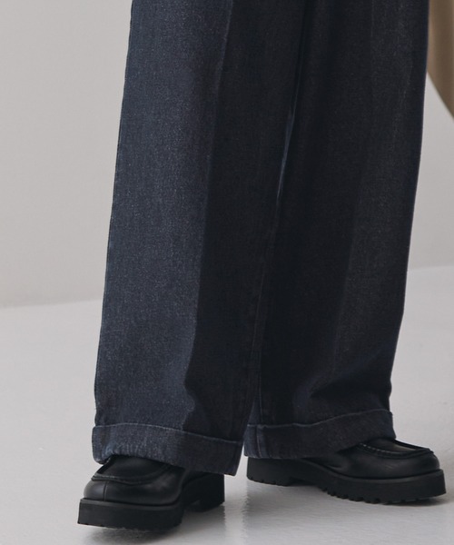 MONO-MART(モノマート)の「タックワイドロールアップバギーデニムパンツ(デニムパンツ・メンズ・カーキ/チャコールグレー/インディゴブルー/ナチュラル・M/L)」の21枚目の写真
