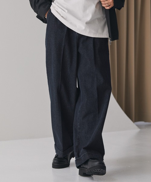 MONO-MART(モノマート)の「タックワイドロールアップバギーデニムパンツ(デニムパンツ・メンズ・カーキ/チャコールグレー/インディゴブルー/ナチュラル・M/L)」の20枚目の写真
