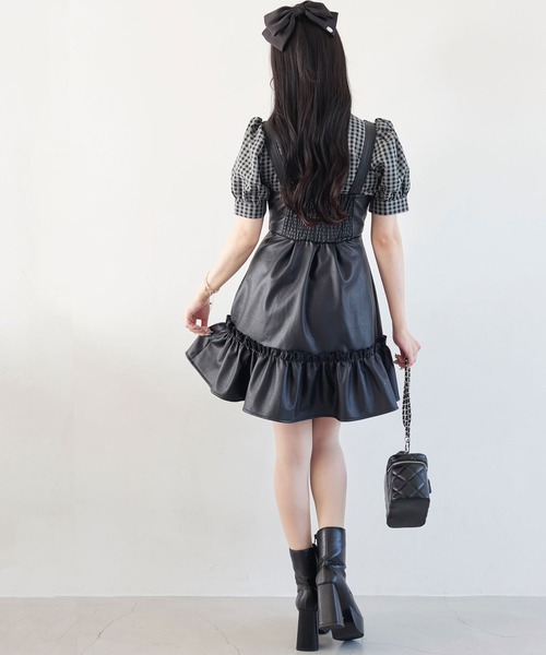 TITTY&CO.（ティティーアンドコー）の「【2色展開】バストアップフリルジャンパースカート（ジャンパースカート・レディース・マルチ/ブラック・FREE）」の19枚目の写真