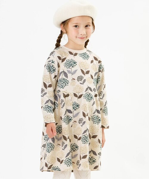 Seraph(セラフ)の「総柄裏毛ワンピース(ワンピース・キッズ・キャメル/アイボリー/ピンク/ブルー・120/100/110/140/80/90/95/130)」の2枚目の写真