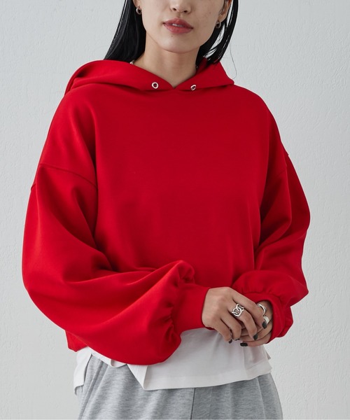 COLONY 2139（コロニートゥーワンスリーナイン）の「ダンボール裾ドロストクロップドフーディ―（パーカー・レディース・グレー/ブラック/レッド/オフホワイト・FREE）」の4枚目の写真