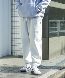 【THRASHER/スラッシャー】ピグメント加工 ヘビーウェイト ワンポイントブランドロゴ同色刺繍 スウェットパンツ