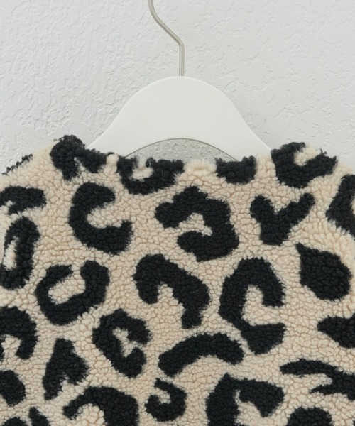 CIAOPANIC TYPY(チャオパニックティピー)の「【WEB限定】【KIDS】レオパードボアアニマルノーカラージャケット(ノーカラージャケット・キッズ・ブラック/ホワイト・SMALL/MEDIUM/LARGE/X-LARGE/XX-LARGE)」の5枚目の写真