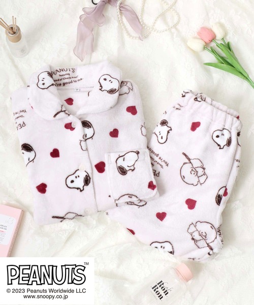 PEANUTS(ピーナッツ)の「PEANUTS(ピーナッツ)スヌーピーふわもこボアフリース総柄シャツパジャマ レディース/上下セット/ルーム ...