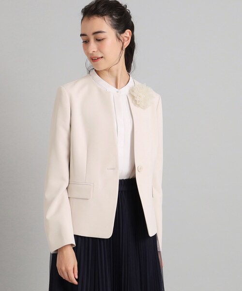 OPAQUE.CLIP(オペークドットクリップ)の「◆≪通勤・セレモニー/セットアップ対応≫ キーネックジャケット/ダブルクロス【洗濯機洗い可】(ノーカラージャケット・レディース・ライトベージュ/ブラック/ネイビー・38/36/42/34/40)」の3枚目の写真