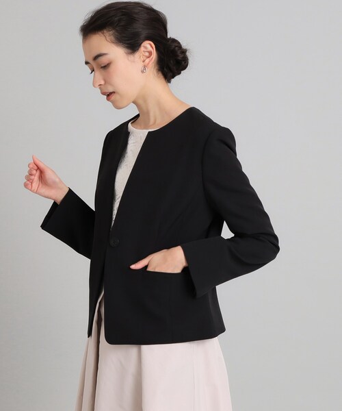 OPAQUE.CLIP(オペークドットクリップ)の「◆≪通勤・セレモニー/セットアップ対応≫ キーネックジャケット/ダブルクロス【洗濯機洗い可】(ノーカラージャケット・レディース・ライトベージュ/ブラック/ネイビー・38/36/42/34/40)」の10枚目の写真