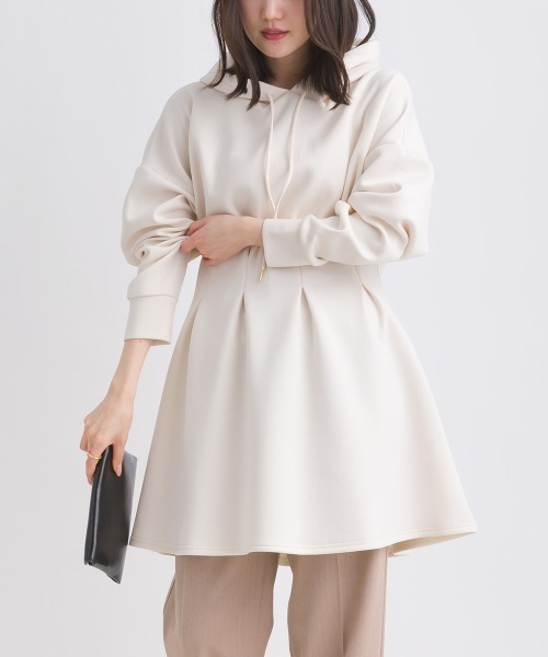 PICCIN(ピッチン)の「【WEB限定】ペプラムチュニックフーディー(パーカー・レディース・ライトグレー/ブラック/オフホワイト・M)」の2枚目の写真