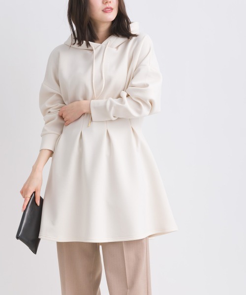 PICCIN(ピッチン)の「【WEB限定】ペプラムチュニックフーディー(パーカー・レディース・ライトグレー/ブラック/オフホワイト・M)」の4枚目の写真