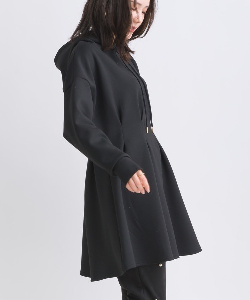 PICCIN(ピッチン)の「【WEB限定】ペプラムチュニックフーディー(パーカー・レディース・ライトグレー/ブラック/オフホワイト・M)」の17枚目の写真