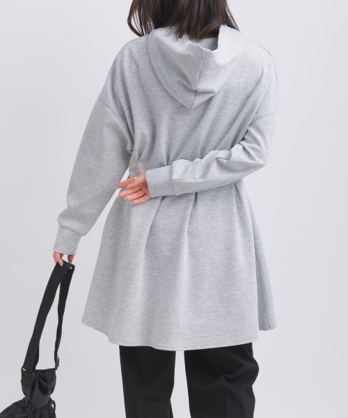 PICCIN(ピッチン)の「【WEB限定】ペプラムチュニックフーディー(パーカー・レディース・ライトグレー/ブラック/オフホワイト・M)」の11枚目の写真