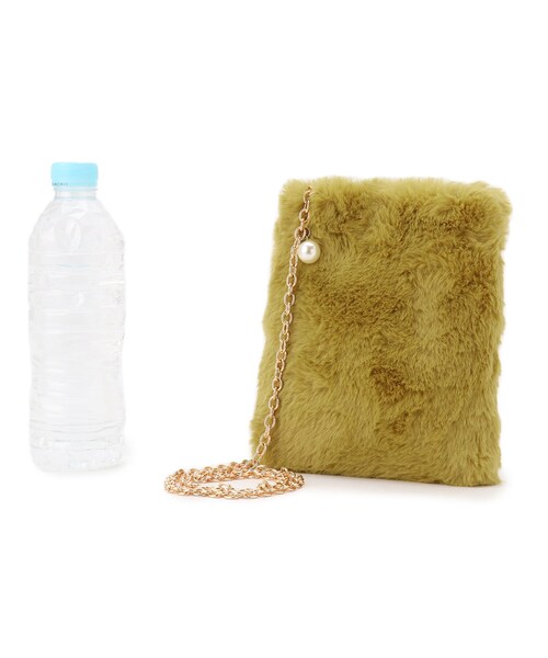 grove(グローブ)の「◆パール調チェーンエコファーミニショルダー(ショルダーバッグ・レディース・チャコールグレー/ライトベージュ/ライトグレー/ブラック系3/マスタード・00)」の20枚目の写真