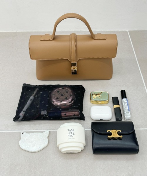 VIS（ビス）の「【ご好評につき追加生産】【2WAY】ひねり金具ワンハンドルミニショルダーバッグ（ショルダーバッグ・レディース・キナリ/ブラック系その他/イエロー系その他3・FREE）」の20枚目の写真