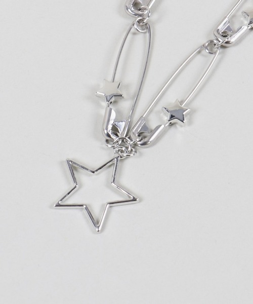 SPINNS（スピンズ）の「安全ピンネックレス ハート スター（ネックレス・レディース・B/A・ONESIZE）」の5枚目の写真