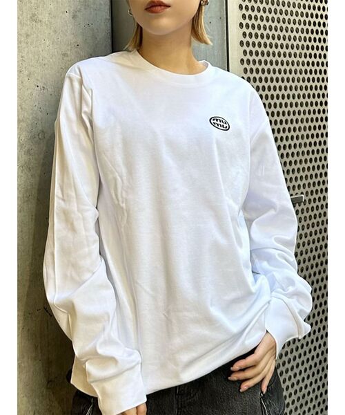 MURUA(ムルーア)の「ポイントロゴロンT(Tシャツ/カットソー・レディース・ブラック/ホワイト・FREE)」の2枚目の写真