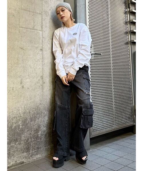 MURUA(ムルーア)の「ポイントロゴロンT(Tシャツ/カットソー・レディース・ブラック/ホワイト・FREE)」の5枚目の写真