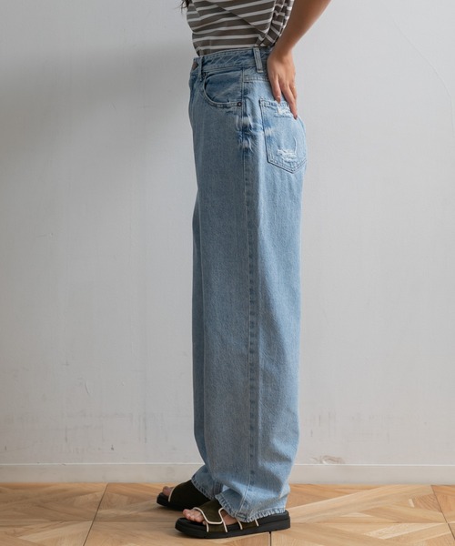 AMERICAN RAG CIE（アメリカンラグシー）の「RED CARD / Dakota DENIM PT（デニムパンツ・レディース・ライトブルー・23/22/25/24）」の2枚目の写真