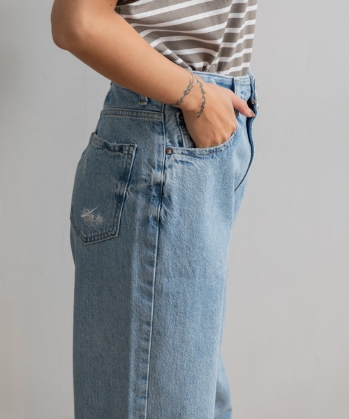 AMERICAN RAG CIE（アメリカンラグシー）の「RED CARD / Dakota DENIM PT（デニムパンツ・レディース・ライトブルー・23/22/25/24）」の5枚目の写真