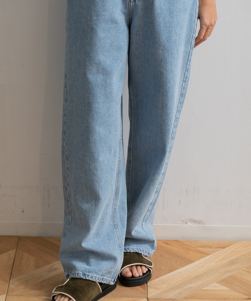 AMERICAN RAG CIE（アメリカンラグシー）の「RED CARD / Dakota DENIM PT（デニムパンツ・レディース・ライトブルー・23/22/25/24）」の7枚目の写真